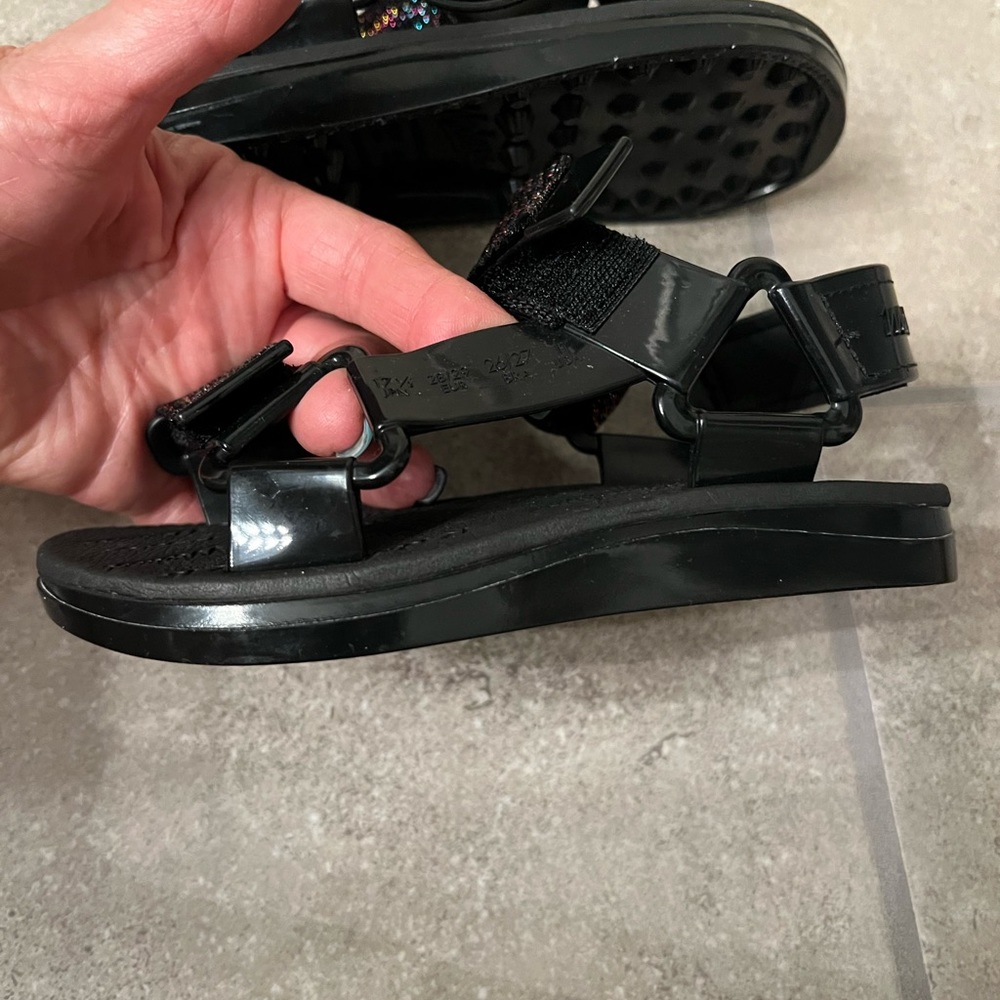 Mini Melissa Sandals - Picture 10 of 11